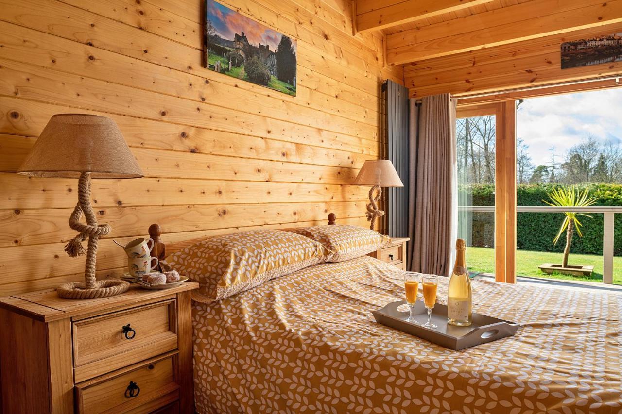 Finest Retreats - Garden Lodge เครเวนอาร์มส ภายนอก รูปภาพ